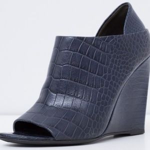 Alexander Wang Dark Blue 'alla' Alligator Wedges